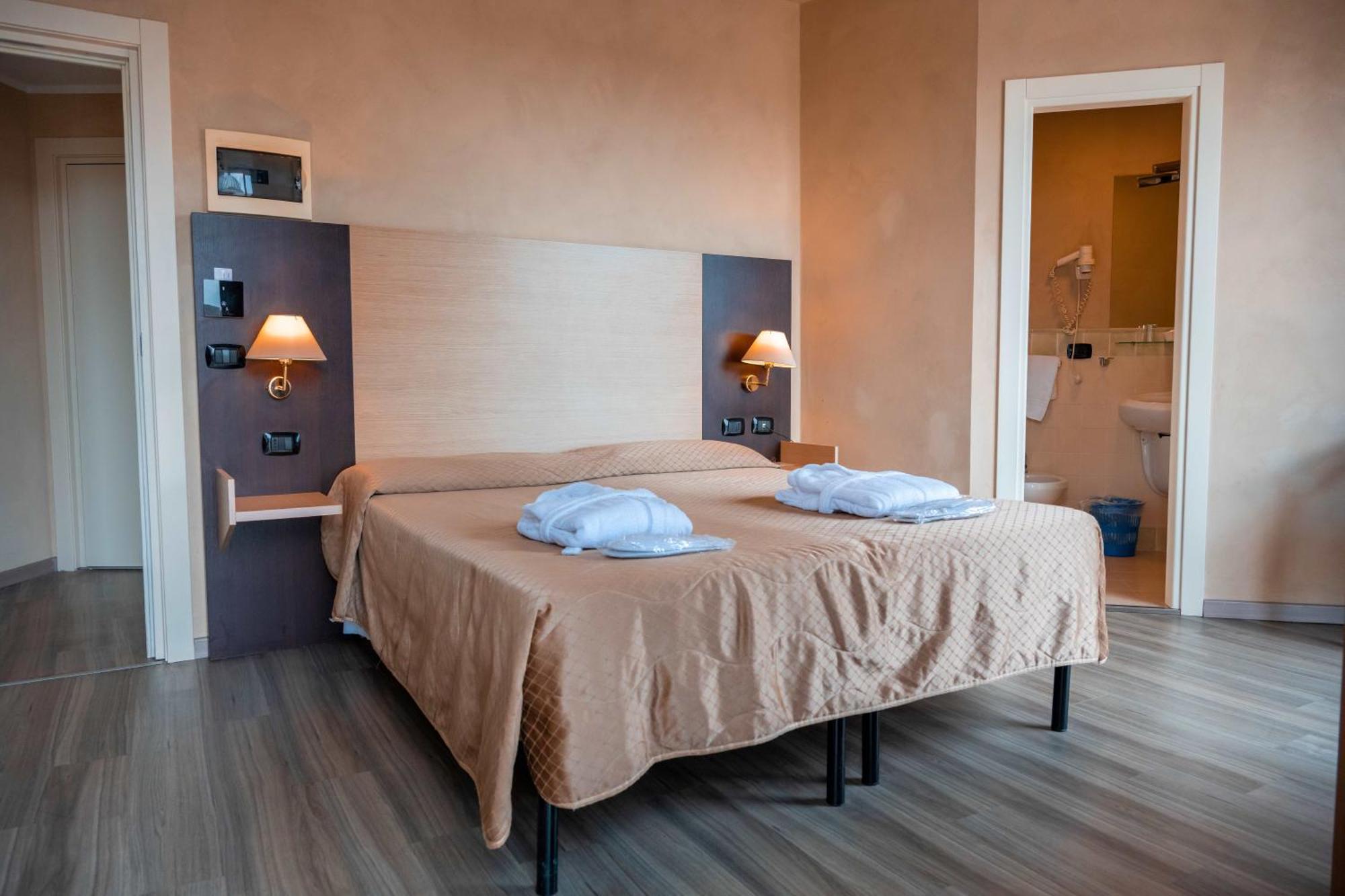 Hotel Terme Pellegrini Montecatini Terme Kültér fotó